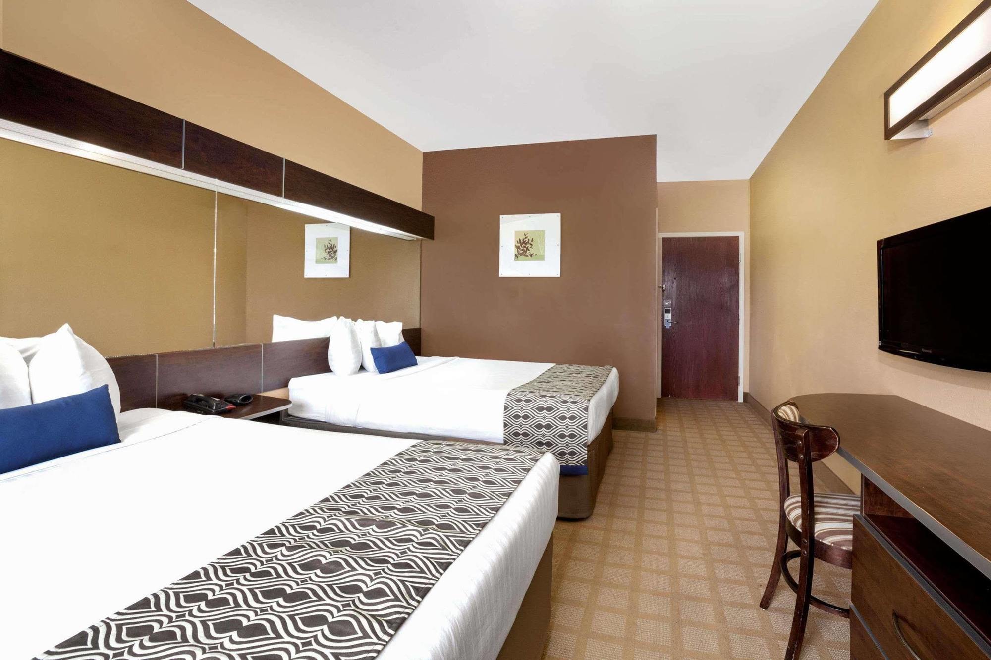 Microtel Inn And Suites Lafayette Luaran gambar